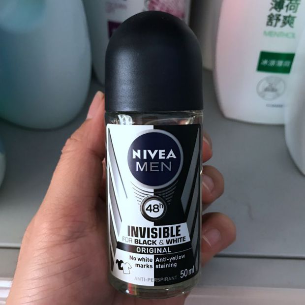 Hồng Kông mua Nivea bóng chất lỏng nam và nữ chất chống mồ hôi cơ thể kem dưỡng da bóng chống mồ hôi Eau de Toilette - Nước hoa nước hoa amouage