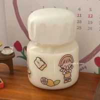 Белая+наклейка с случайной девушкой