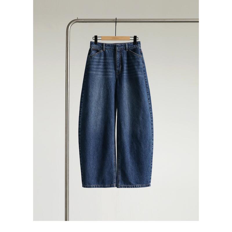Relaxed and Comfortable, 100% Cotton Curved Loose-Fitting Jeans Imported from Turkey Relaxed and Comfortable, 100% Cotton Curved Loose-Fitting Jeans Imported from Turkey