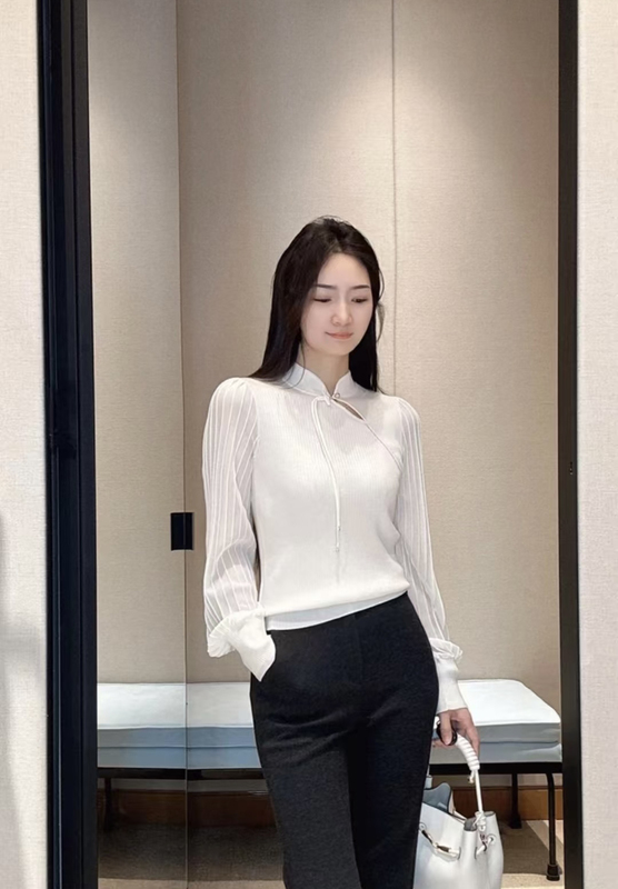 E Daya's New Autumn and Winter Merino Wool Elegant Commuter Shirt with Buttoned Patchwork Knit