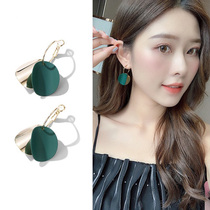 Miss Mo Su 2019 New Tide temperament advanced sense French retro Morandi earrings female