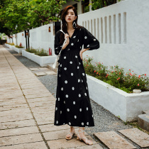 Holiday Wind Women Dress Beach Dresses Long Sleeves Womens Polo Dots Dress Seaside Resort Long Skirts Summer Expats Slim Beach Dress