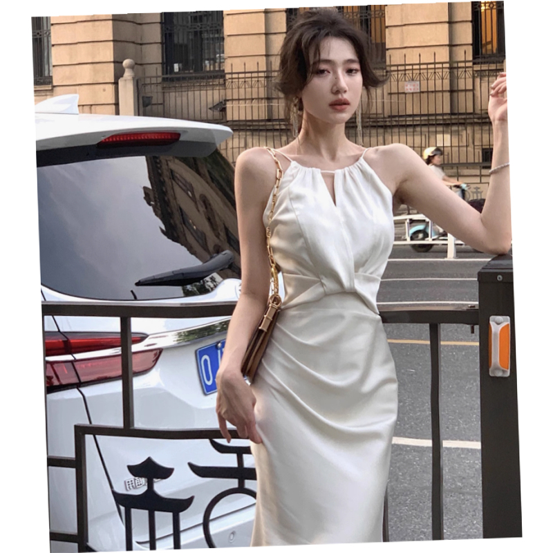 Satin Dress for Women, High-End, Slim-Fitting, French Halter Neck, Elegant Long Dress, White Wedding Registration Dress