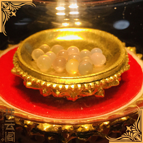 In the Indian Bodhi Gaya and other Buddha statues the illusion of seven-color illusion about 3-4 MM5 for the stupa