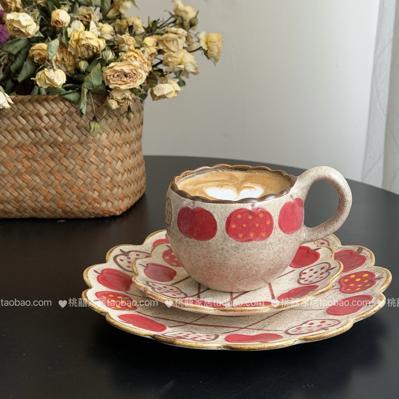 Vintage Hand-Painted Apple Ceramic Coffee Cup and Saucer Set, Latte Art Cup, Tea Cup, Hand-Held Cup, Cute Cup, Retro Vintage Hand-Painted Apple Ceramic Coffee Cup and Saucer Set, Latte Art Cup, Tea Cup, Hand-Held Cup, Cute Cup, Retro