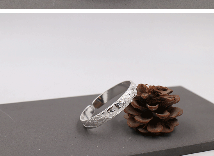 Vòng đeo tay mẹ Vân Nam Dali Bông tuyết Bạc Vòng đeo tay He Khánh Old Inch Bạc Cổ điển Hoa tốt lành Handmade Vòng tay bạc vòng tay đẹp