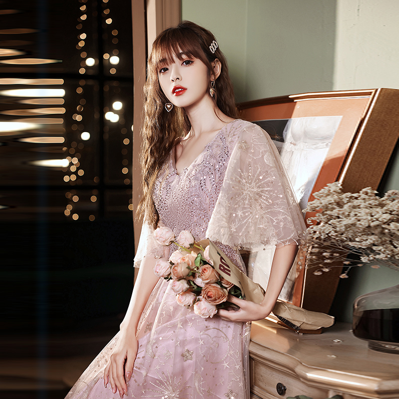 Long evening dress, fitted, for plus size ladies