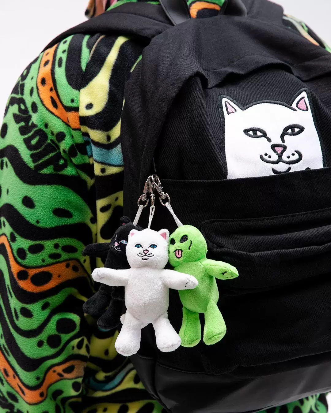 Новогодняя тематика средний палец кошачья кукла RIPNDIP LORD NERMAL брелок стильный