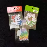 Jianggou продает только оригинальные таблетки для ароматерапии RIPNDIP RAINBOW FRESHENER среднего пальца для кошек и автомобилей.