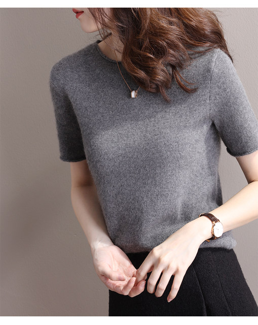 2020 Spring and Autumn New Curling Neck Sweater Women's Half-sleeved Slim All-Match Round Neck Cashmere Sweater Short-sleeved Knitted Bottom Shirt