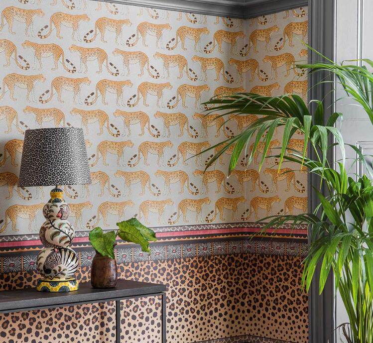Imported Wallpaper 109 13060 13061 UK ColeSon Wallpaper Leopard Spotted Waistline Zulu Border