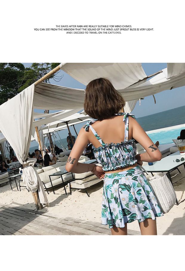 Cặp đôi đồ bơi nữ bikini mới ba mảnh bảo thủ che bụng kỳ nghỉ bên bờ biển quần nam quần bơi mới - Vài đồ bơi đồ đôi đi biển 2020