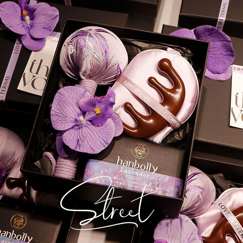 Black and Purple Beauty Industry Gift Box for Clients, Small Budget Event Return Gift, Practical Small Gift for Beauty Salon Opening Black and Purple Beauty Industry Gift Box for Clients, Small Budget Event Return Gift, Practical Small Gift for Beauty Salon Opening