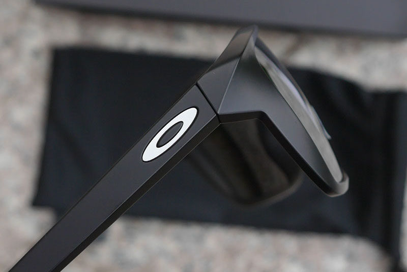 Oakley 欧克利 Sylas系列 谱锐智休闲太阳镜 0OO9448 镇店之宝¥596.83 天猫¥1200