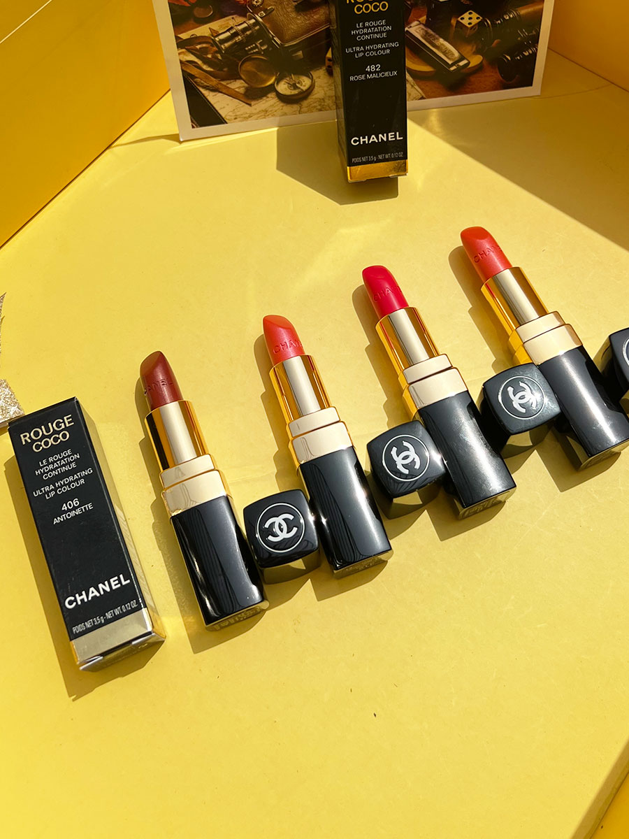 ROUGE COCO BLOOM Hydrating Plumping Intense Shine Lip Colour - CHANEL