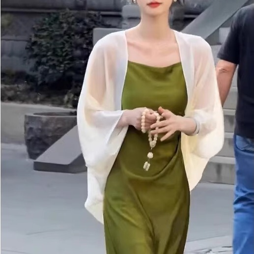 New Chinoiserie National Style Retro Green Suspender Dress Cold Style High-End Acetate Satin Waist Long Skirt New Chinoiserie National Style Retro Green Suspender Dress Cold Style High-End Acetate Satin Waist Long Skirt