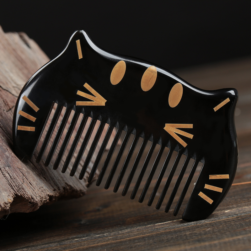 Horn comb Natural pure small comb Girl child comb Small portable portable cute household bag comb