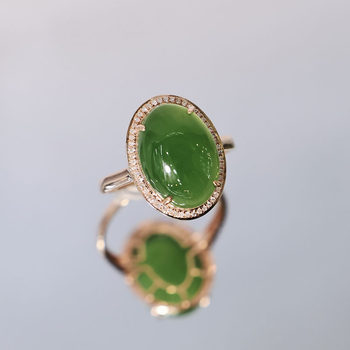 Fashionable hetian jade hand jewelry with gold and jade as a gift for wife