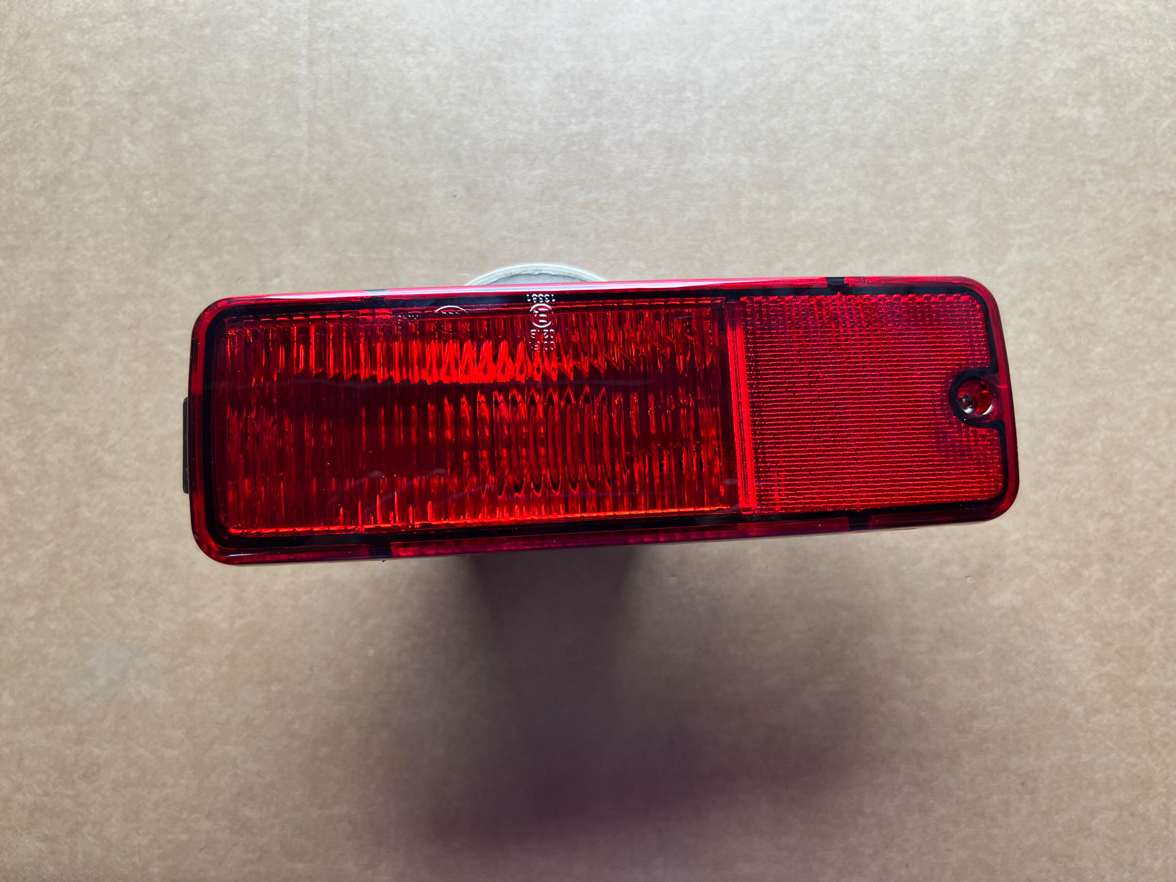 Задние фары 适用于昌河铃木浪迪后雾灯 铃木浪迪雾灯浪迪后杠灯倒车灯s21pq Angrong