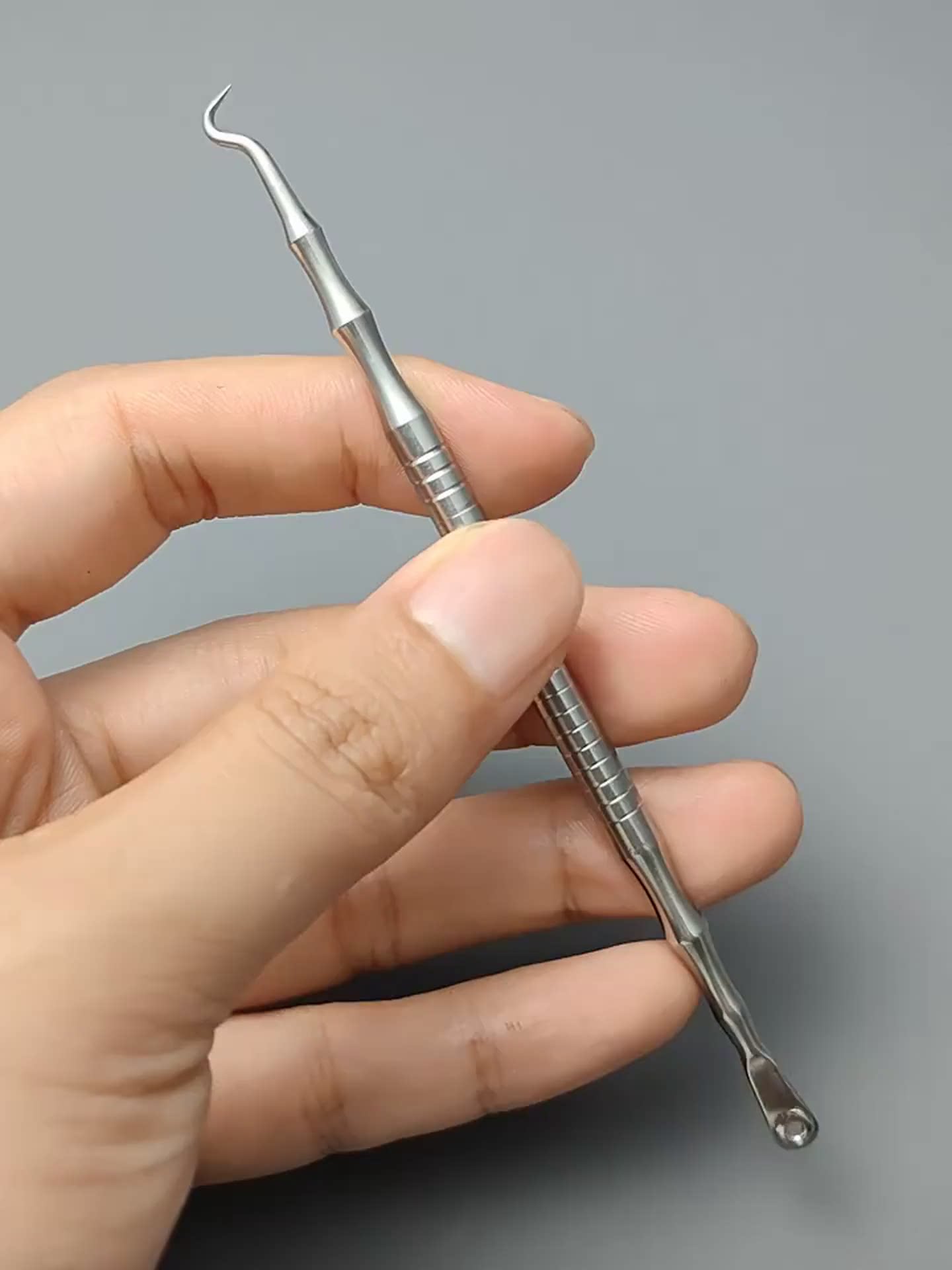 精准处理闭口与黑头，这款粉刺针为何值得专业推荐