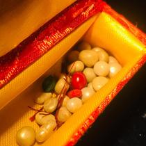 The Ruyi Bao is closed off from the birth solidity 4 mm left for the Schleitättgäu box