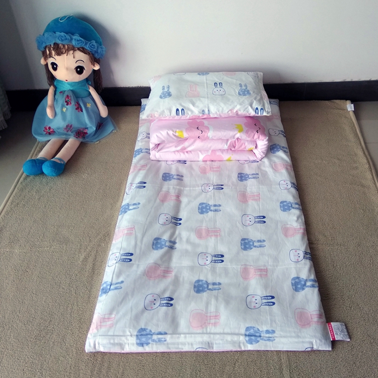 Mẫu giáo chăn ba mảnh bông cotton quilt cover bé trẻ sơ sinh trẻ em ngủ trưa sáu mảnh vào bộ đồ giường