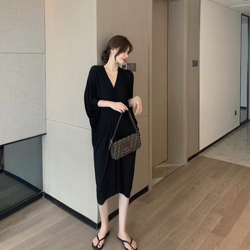 Summer Maternity Modal V-Neck Dress, Over-The-Knee, Elegant, Sexy, Loose, Slimming, High-End, Stylish Maternity Wear