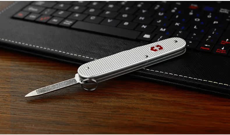 Bản gốc chính hãng Victorinox Swiss Army Knife Cán bộ đào tạo dao Thụy Sĩ đa chức năng 0.2601.26 (84MM) dao quân dụng