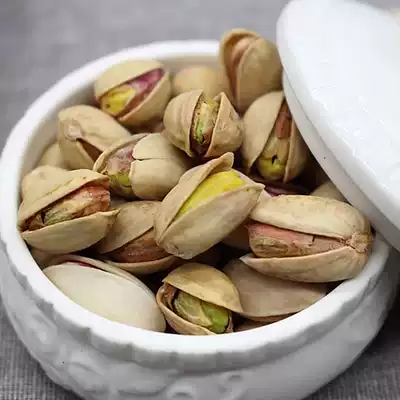 Xinjiang specialty large particles of primary color without bleaching pistachio original flavor Xinjiang specialty pregnant women snacks bulk 500g