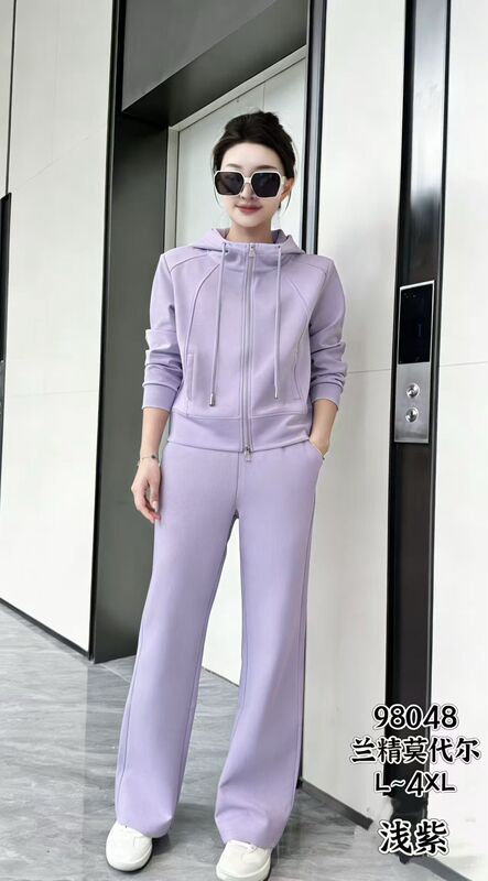 Urban Code 2026 Women's Spring Hooded Zipper Casual Sports Suit Age-Reducing High-Style Minimalist Fashion Sweatshirt