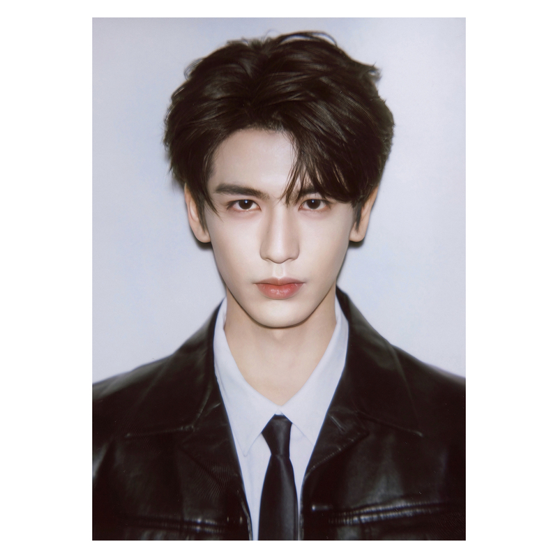 Zhang Linghe Photo Poster Sticker Coffee Shop Background Decoration Check-In Atmosphere High-Definition Picture Celebrity Decorative Wall Sticker