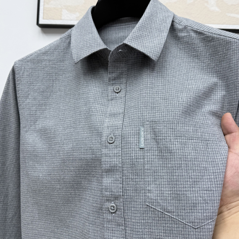 100% Pure Cotton Long-Sleeve Shirt with Pockets for Men, Autumn Wear, Wrinkle-Free, Middle-Aged Men's Small Checkered Shirt, Commuter Style, Trendy 100% Pure Cotton Long-Sleeve Shirt with Pockets for Men, Autumn Wear, Wrinkle-Free, Middle-Aged Men's Small Checkered Shirt, Commuter Style, Trendy