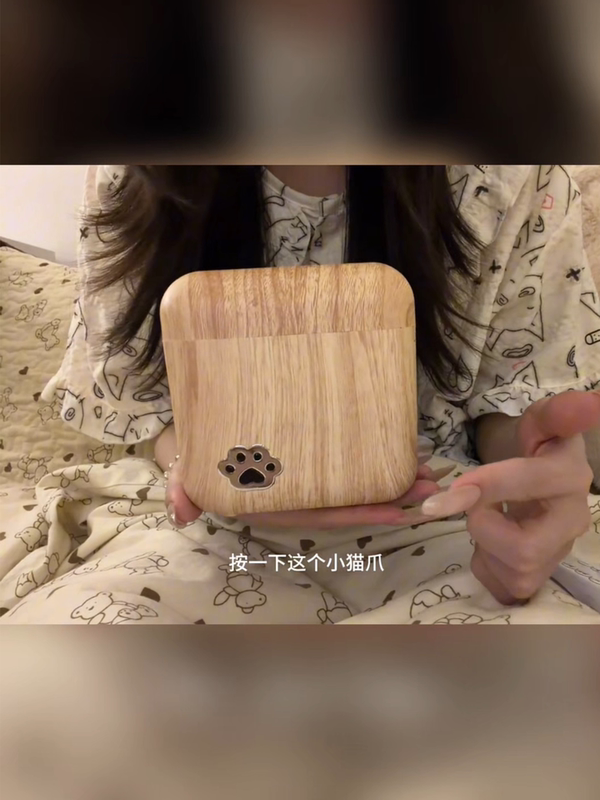 Kitten Paw-Shaped Solid Wood Night Light, Bedroom Sleep Light, Bedside Lamp, Ambient Light, Gift for Girlfriend or Best Friend's Birthday