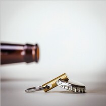 Qiang Yao practical portable key pendant Brass bottle opener Beer screwdriver metal business gift custom logo