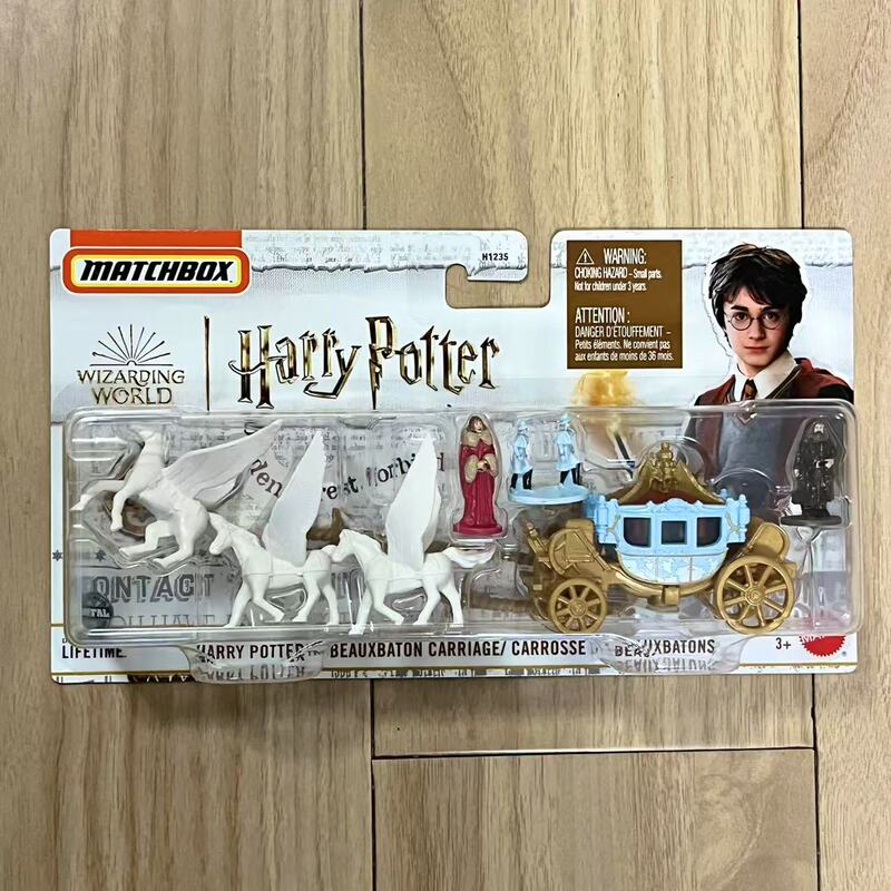 Matchbox Candy Series Jurassic World Hitch&Haul Harry Potter Trailer Set