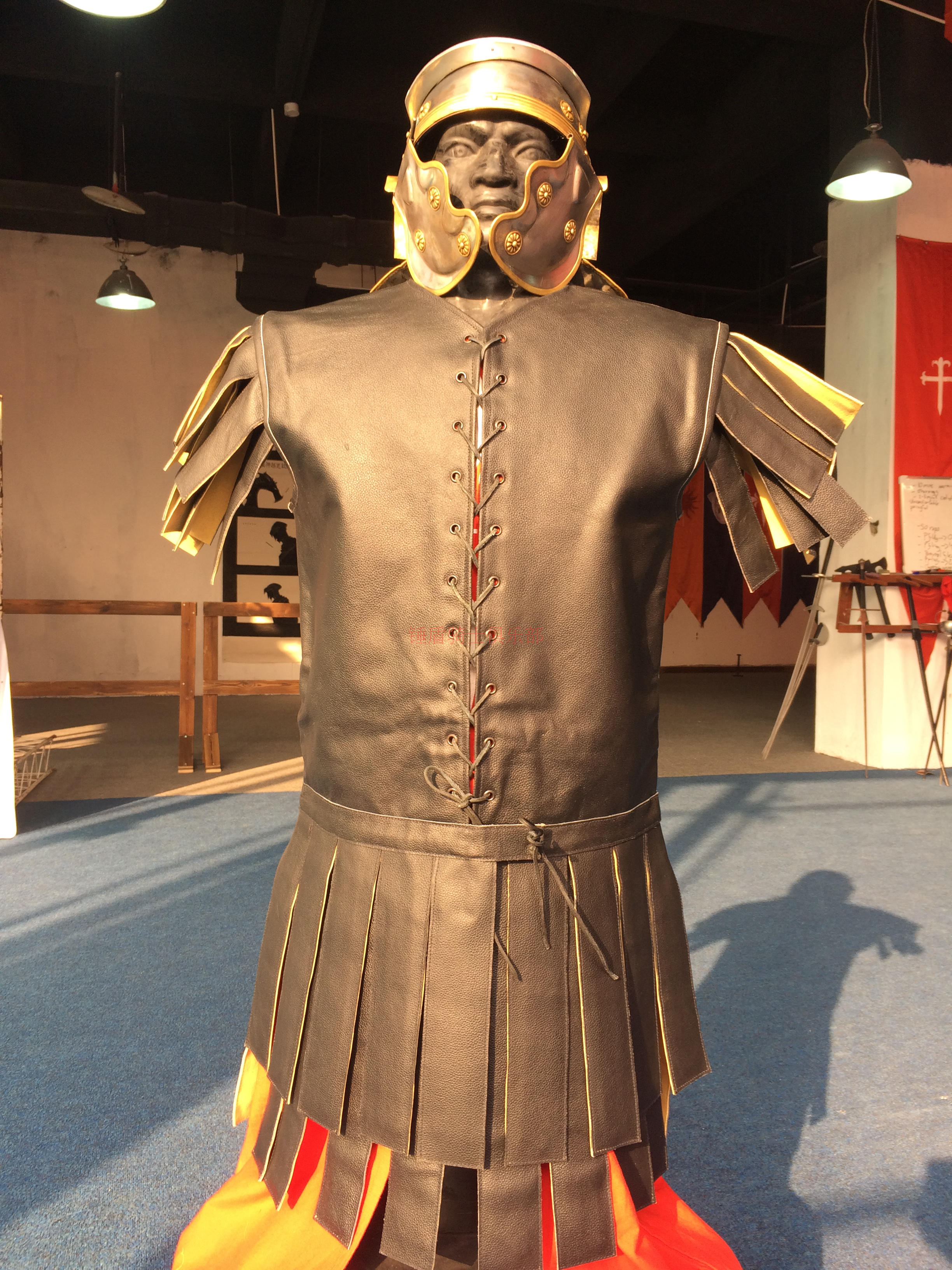 The Roman cortical armed clothing history plays a handicraft