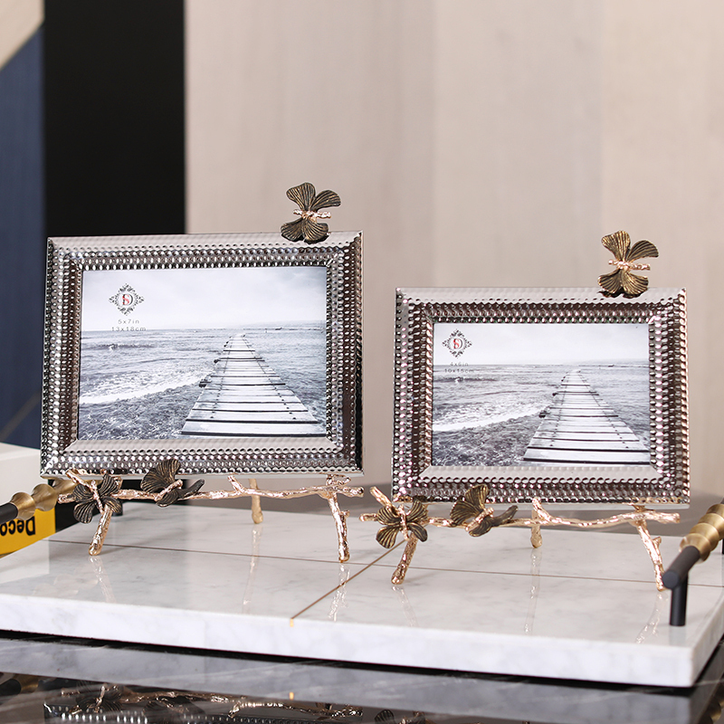 Modern minimalist bed head cabinet TV cabinet Creative Decorative Photo Frame-like Interpanel Shelves Phase Bookcase Xiangtai Xiangtai