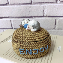 Household cartoon decoration ashtray cute creative trend ceramic personality anti-fly ash with cover coffee table small ornaments