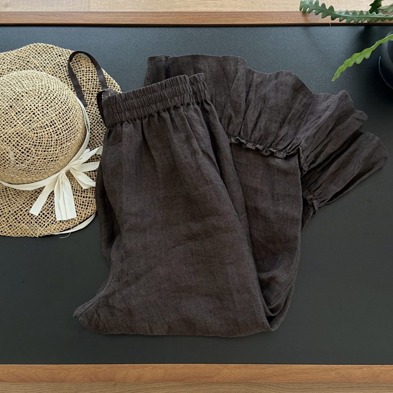 From Autumn Hemp Linen Yarn-Dyed Ruffled Loose 8-Point Pants From Autumn Hemp Linen Yarn-Dyed Ruffled Loose 8-Point Pants