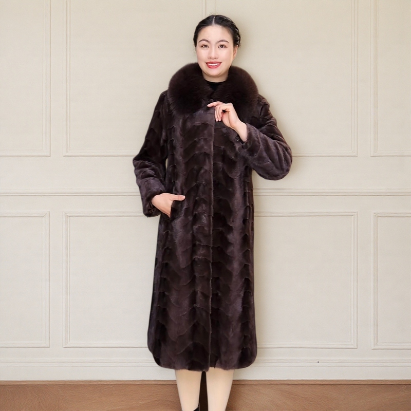 Imported New Model Fox Fur Collar Mink Fur Coat for Women, Long Fur Coat, Mink Fur Over-The-Knee Winter Coat