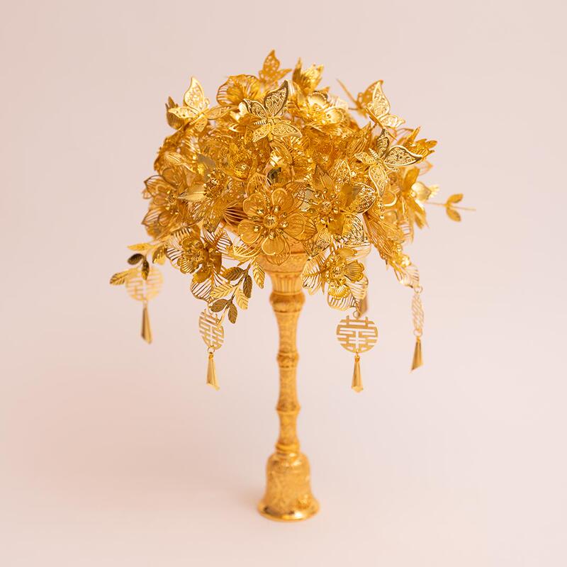 Golden Hand-Held Flower Bouquet DIY Material Kit Finished Product Bride Wedding Xiuhe Dress Wedding Dress Bouquet Wedding Gift