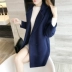 Mùa thu đông 2018 mới áo len nhỏ mới phần ngắn Phiên bản Hàn Quốc của loại áo len dày loại rời Hepburn áo dạ nữ dáng ngắn Áo khoác ngắn