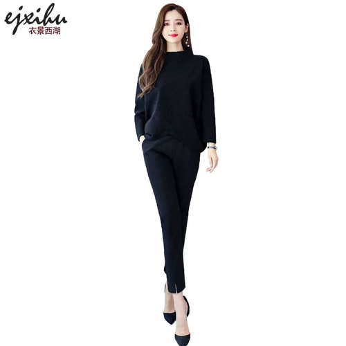 Осенний модный комплект, коллекция 2021, яркий броский стиль, по фигуре