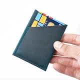 Изменение популярности, заголовок ручной работы в ретро, ​​Cowbon Male Crazy Horse Skin Mini, простой набор держателей карт личности