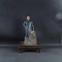 Jingdezhen Cultural Revolution themed factory goods porcelain Chairman Mao standing statue antique antique old goods fine home decoration ceramics