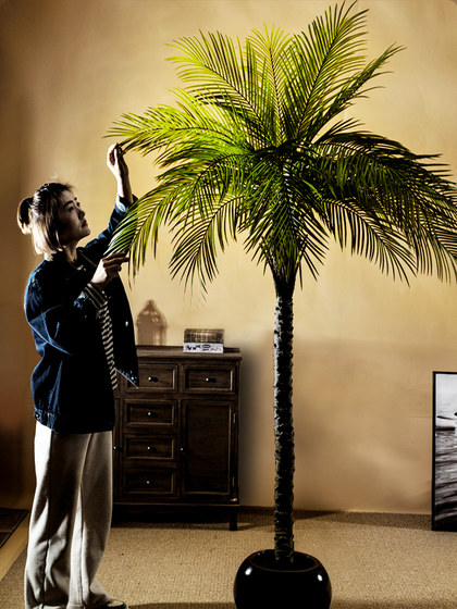 Simulated green plant, sunflower, coconut palm tree, large indoor living room, high-end light luxury decoration, floor-standing bionic fake plant