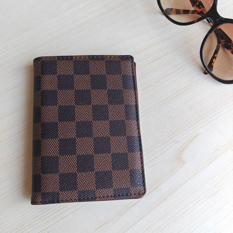 Passport Holder with Checkerboard Pattern, Card Holder, Wallet, Multi-Card Slot, High-End Gift Pouch, Business Card and Id Storage Bag