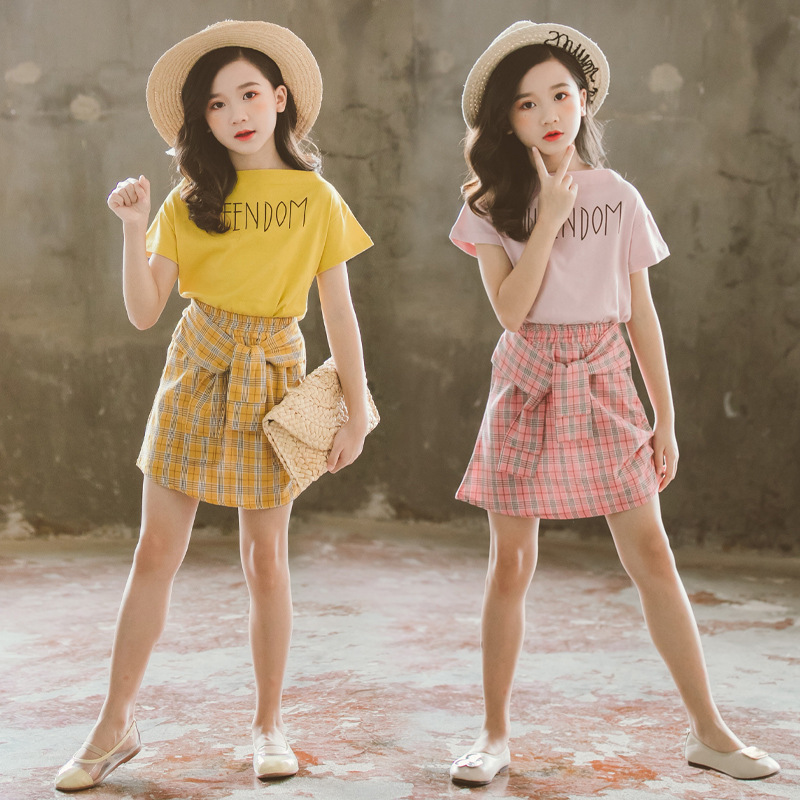 2022 summer new girls Korean version casual set big boy personality big letter T plaid skirt two-piece Western style