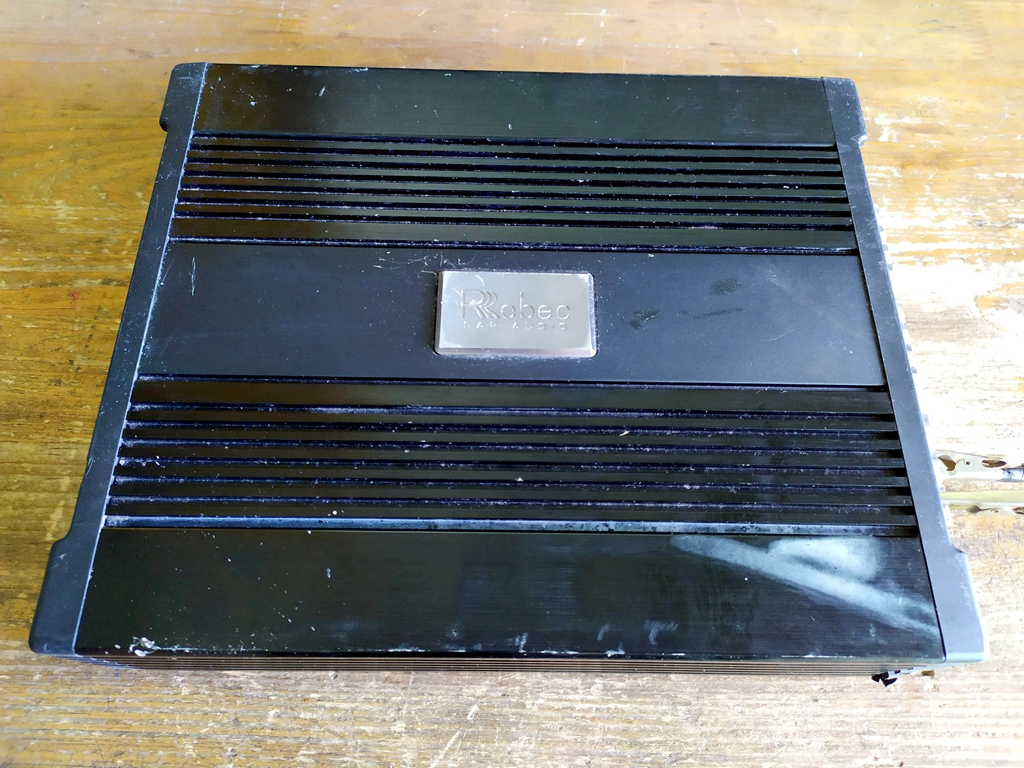 Used car Rebec Rebec Rebeqin RA85 car 4-way power amplifier car audio modification high power