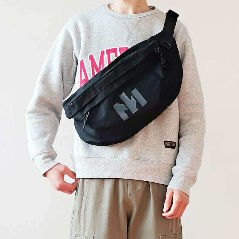 Men's large-capacity chest bag letter printing street tide brand one-shoulder diagonal backpack sports fitness cycling bag leisure